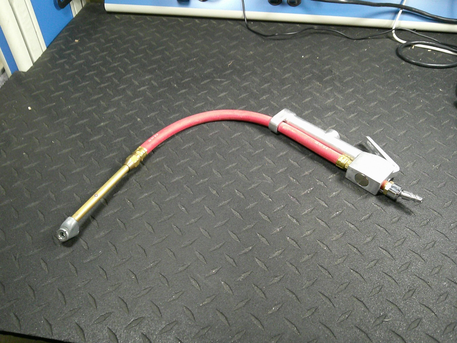 Vintage Milton Inflator Gage 506-18 Analog Tire Inflator w/ Pressure Gage [F-6.5