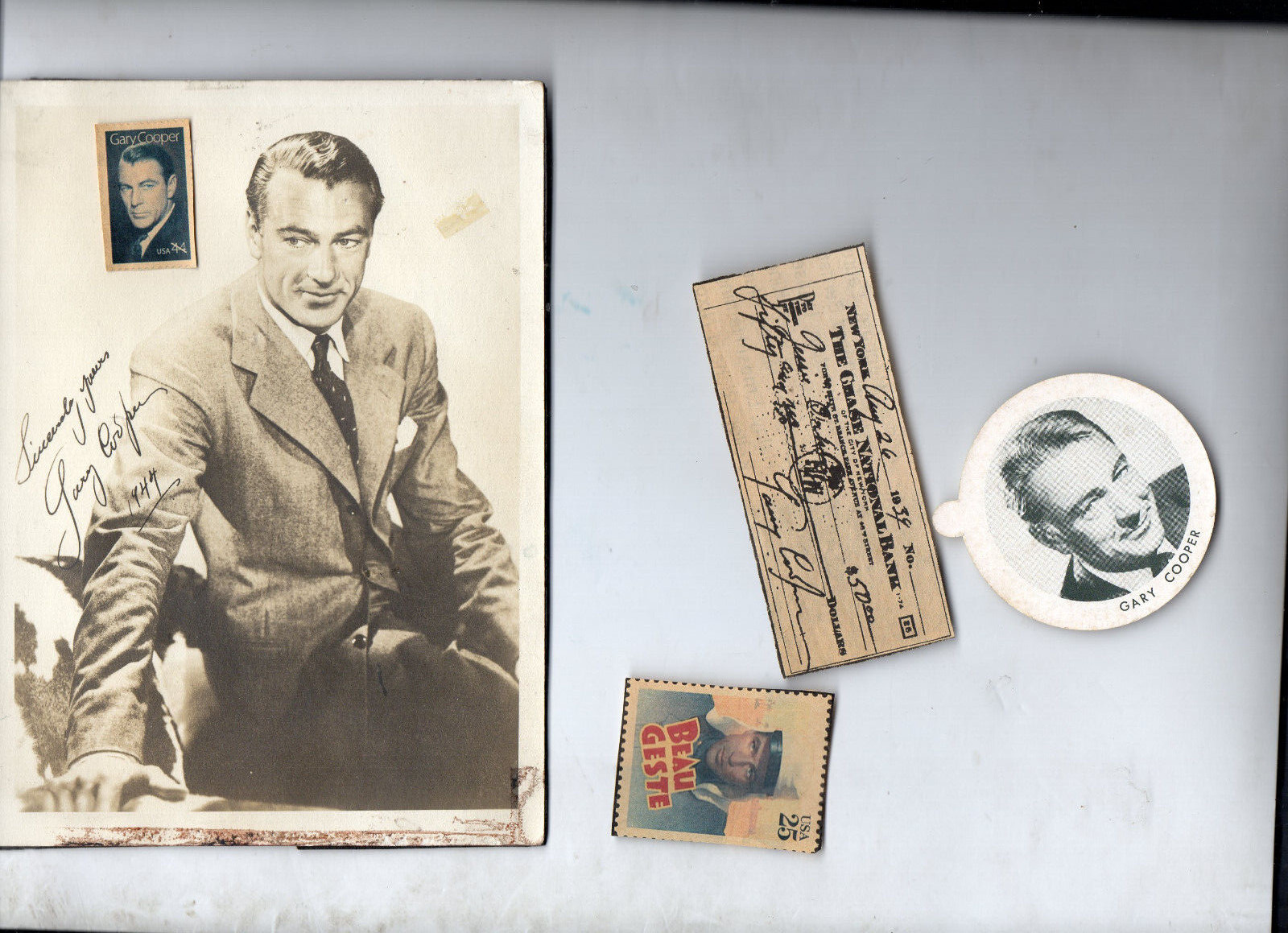GARY COOPER (1901-1961) autograph 1949 Beau Geste Stamp Dixie Ice Cream Pod