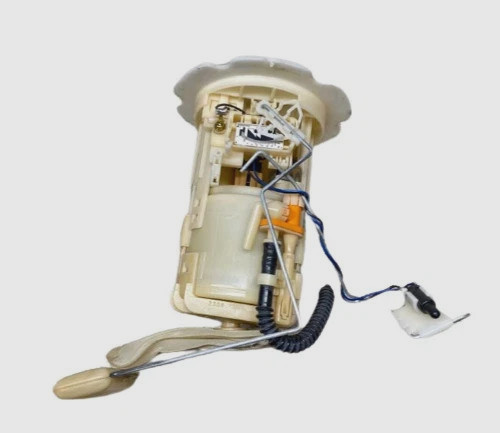 2003 - 2004 Infiniti G35 Fuel Pump Assembly OEM