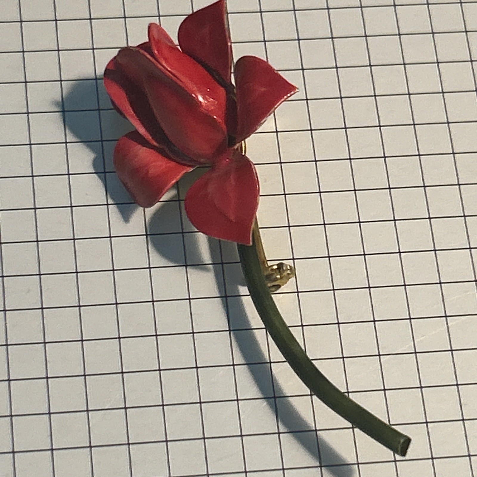 VINTAGE RARE ORIGINAL BY ROBERT ENAMEL RED ROSE BROOCH BEAUTIFUL VINTAGE RARE ORIGINAL BY ROBERT ENAMEL RED ROSE BROOCH BEAUTIFUL