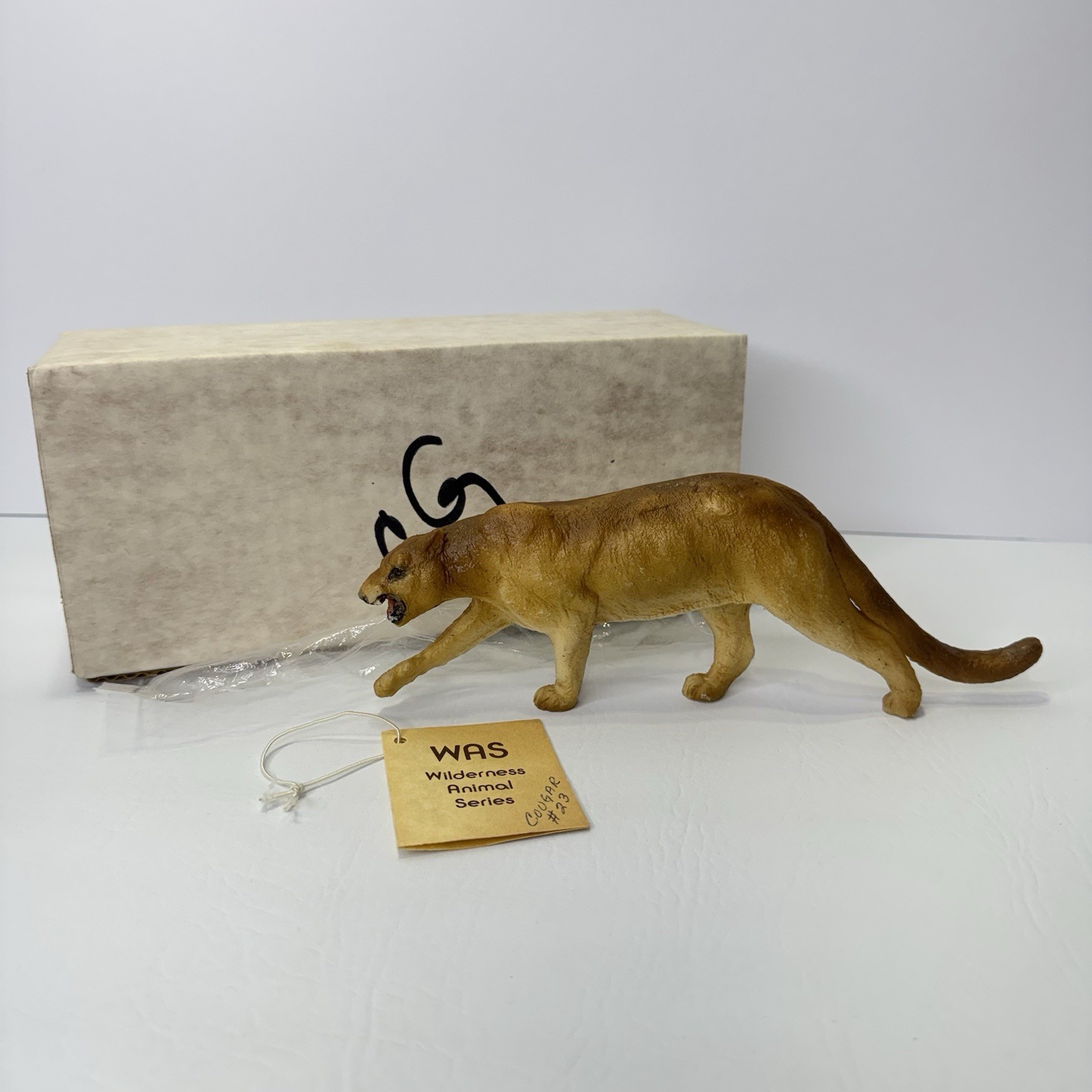 RARE Chris Hess Wilderness Animal Series Breyer Cougar Mountain Lion Tag & Box RARE Chris Hess Wilderness Animal Series Breyer Cougar Mountain Lion Tag & Box
