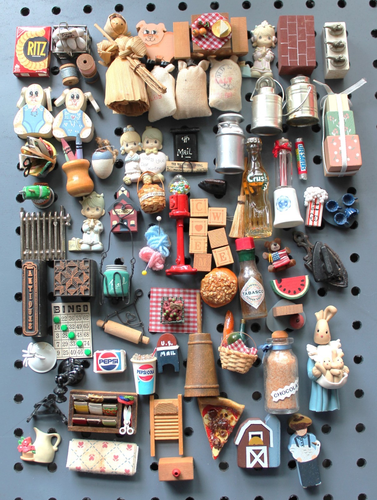 Vintage Miniature Dollhouse Accessories Mixed Lot Food Kitchen Decor Crafts