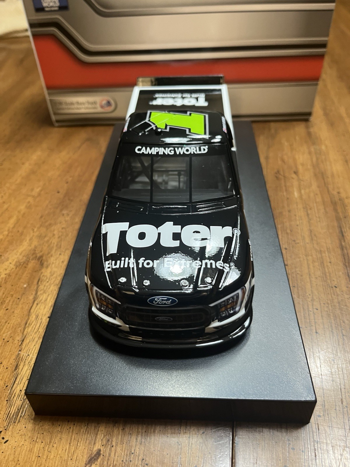 1/24 2021 Hailie Deegan #1 Toter Ford F150 1/24 1/24 2021 Hailie Deegan #1 Toter Ford F150 1/24