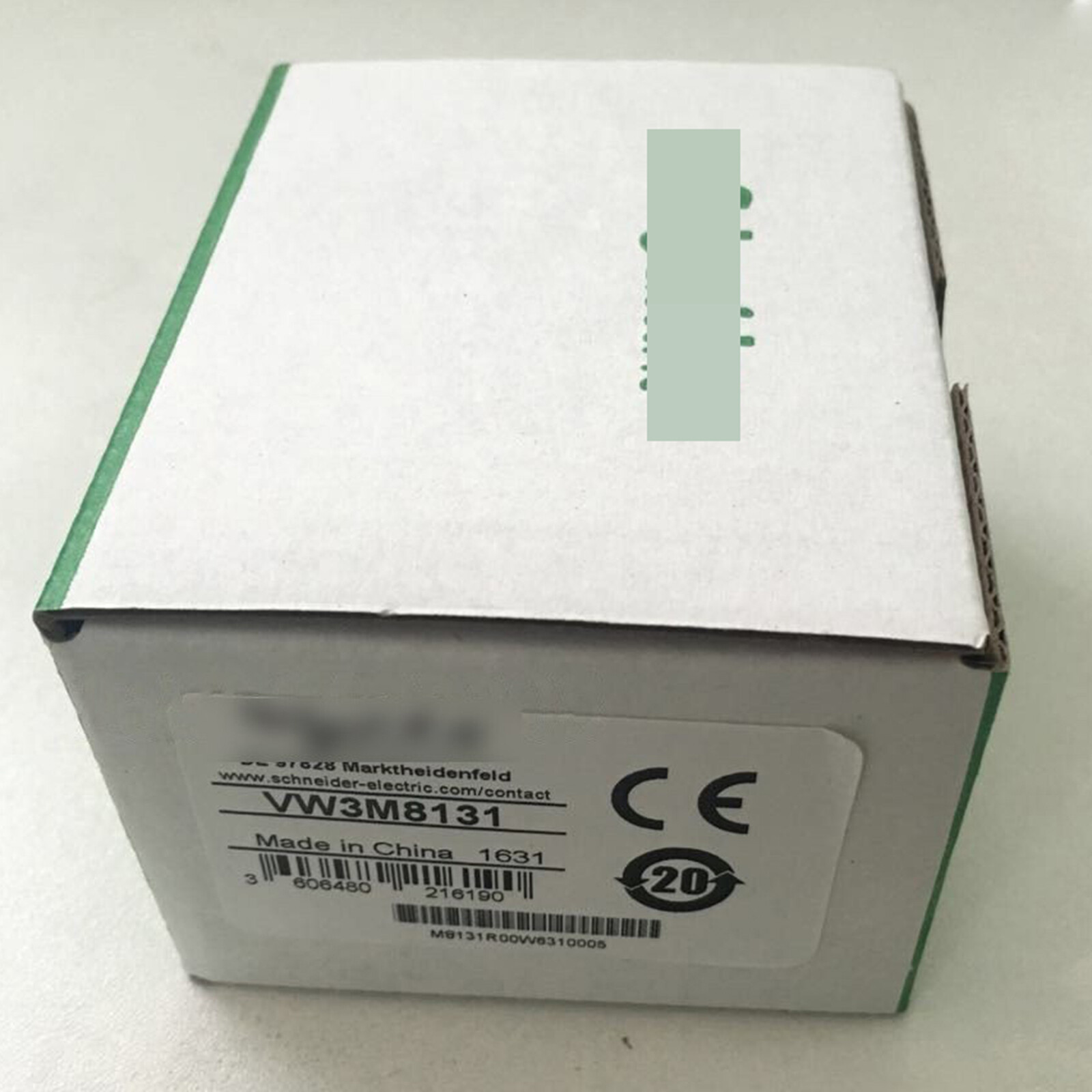 one New VW3M8131 Schneider converter in box Fast Delivery