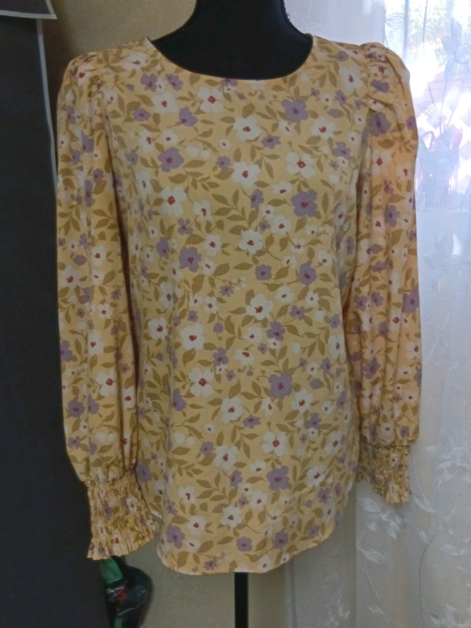 Pleione Mustard Yellow Floral Smocked Cuff Peasant Blouse Size Large L Pleione Mustard Yellow Floral Smocked Cuff Peasant Blouse Size Large L