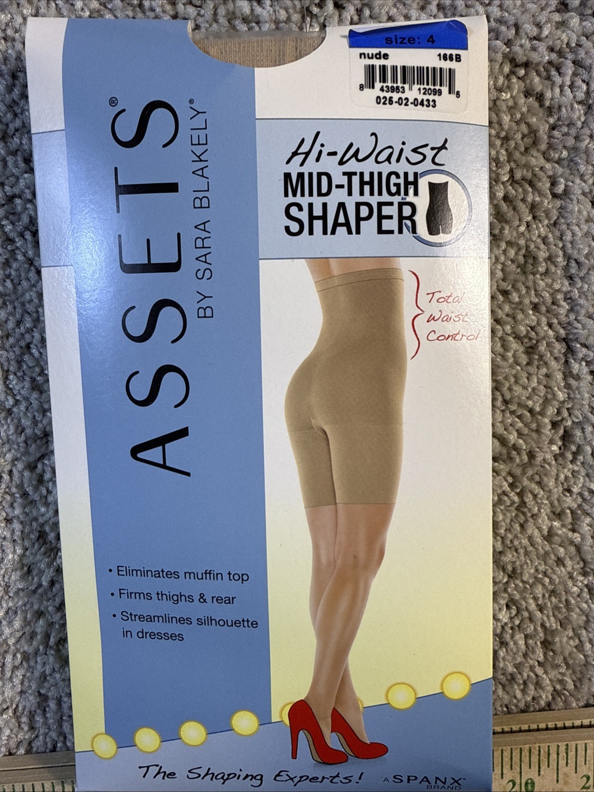 NWT Spanx Mid-Thigh Shaper Size 4 Nude 180-220 Lbs NWT Spanx Mid-Thigh Shaper Size 4 Nude 180-220 Lbs