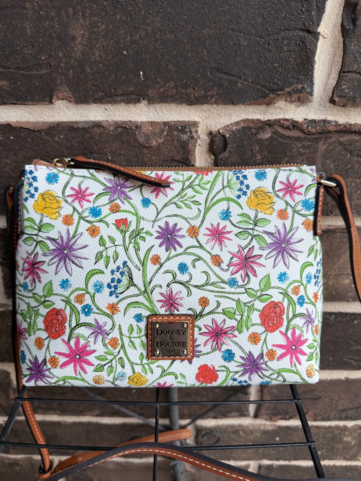 NWT $188 Dooney & Bourke pouchette crossbody Wildflower White floral multi