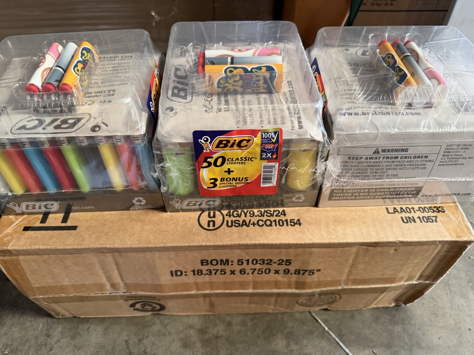 6 Trays Of Bic Lighter Classic/Assorted 6 Trays Of Bic Lighter Classic/Assorted