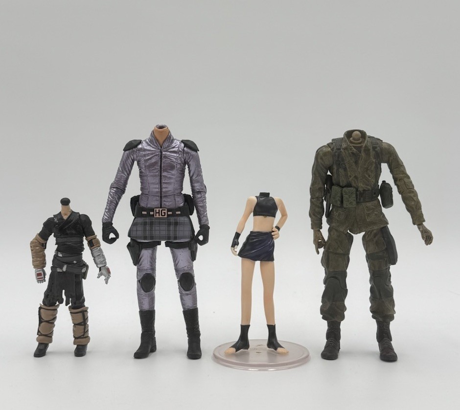 Lot Of 4 Broken Misc Action Figure Lot 