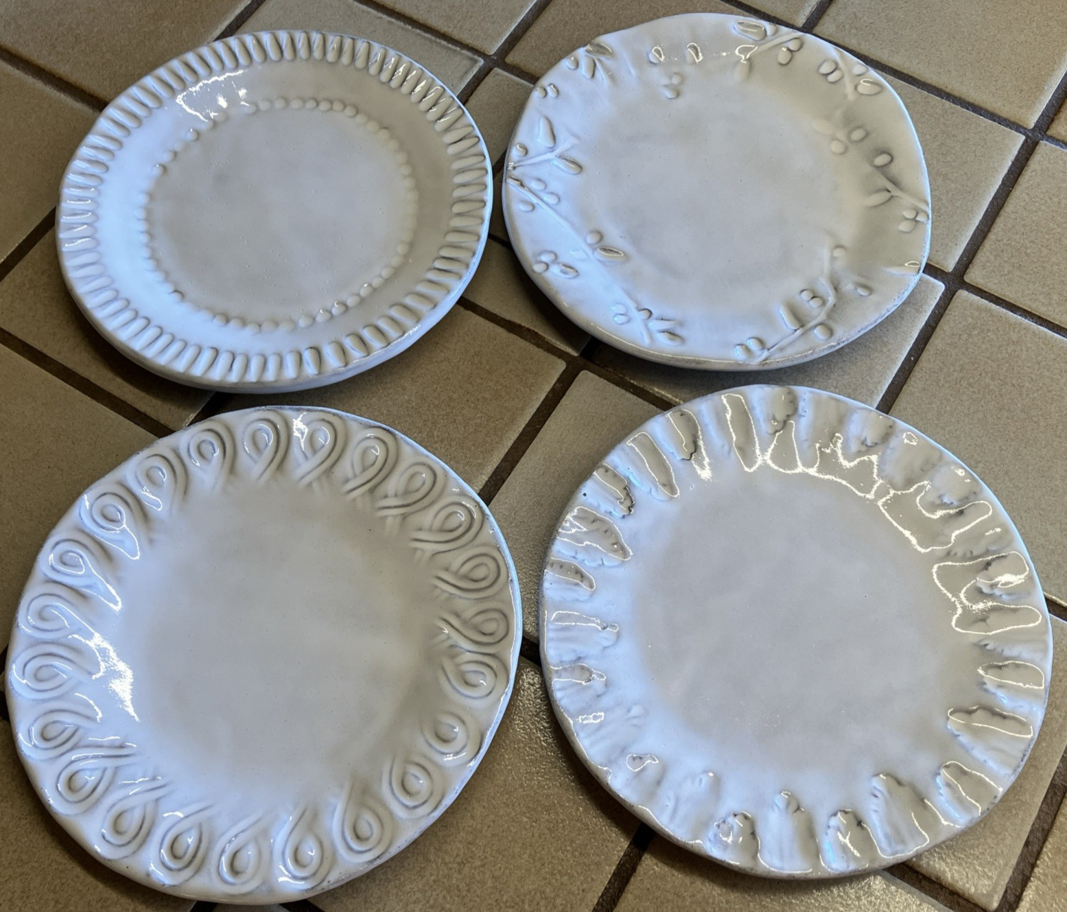 VIETRI INCANTO 4-PC CANAPE APPETIZER BREAD PLATE SET 2 SETS AVAILABLE