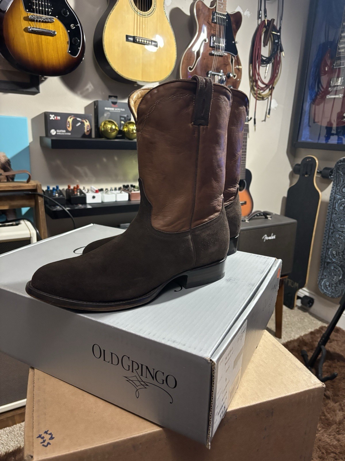 Men’s Old Gringo Rhome II in 11.5 D Brown Suede Ropers. Worn Once And Put Away