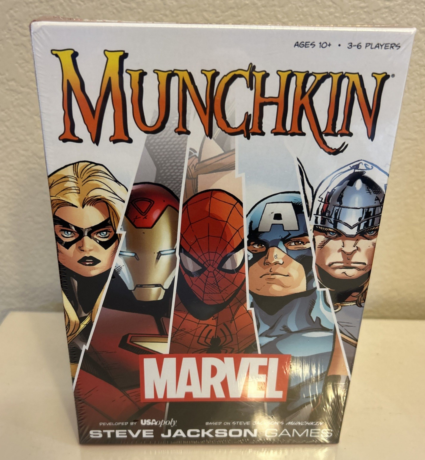 USAOpoly Munchkin Marvel by Steve Jackson Card Game 3-6 Brand New