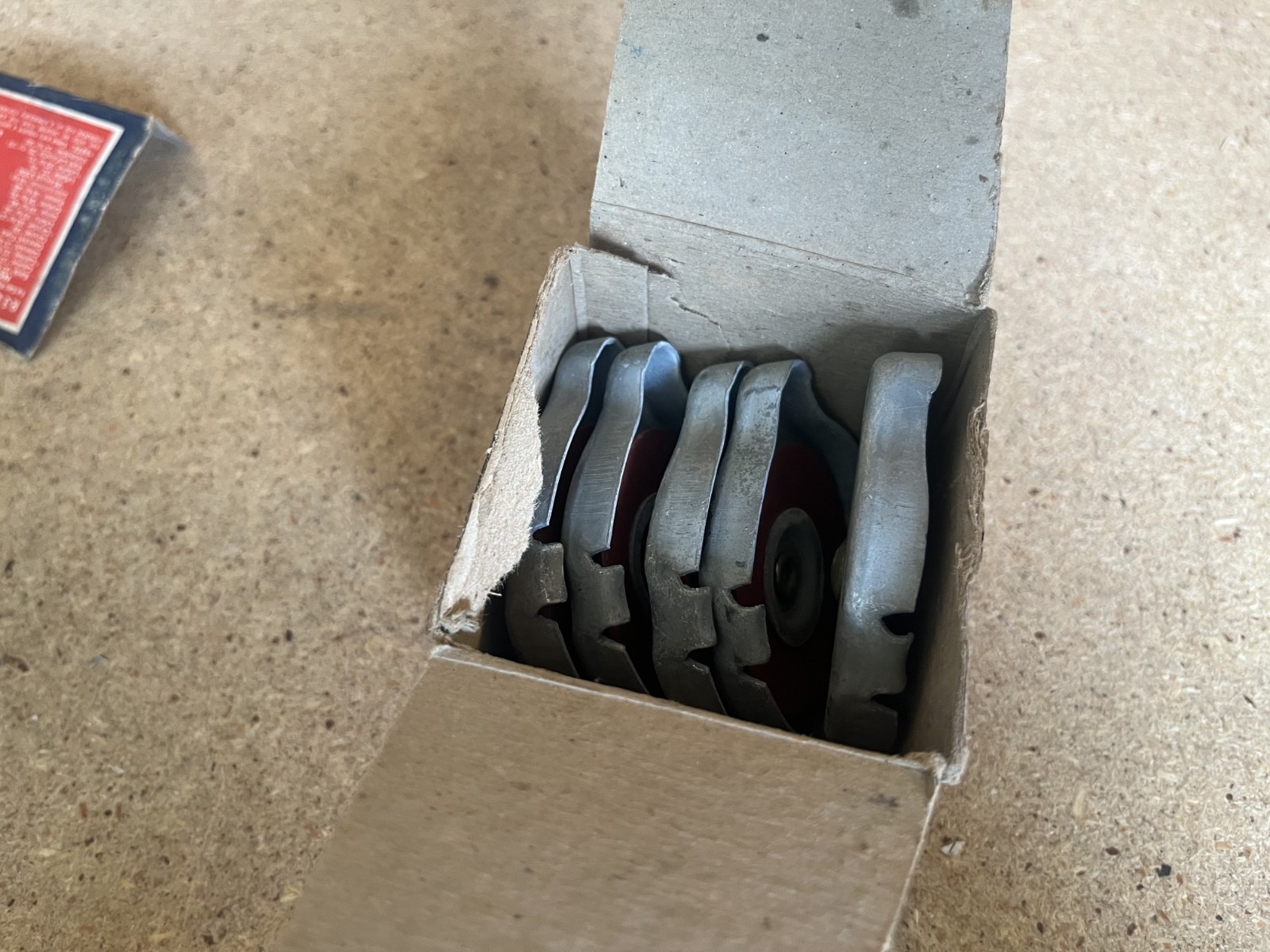 Lot Of 5 - NOS ATLAS EVRSEAL R-3 RADIATOR CAPS 1939-48 MOPAR PLYMOUTH DODGE C47