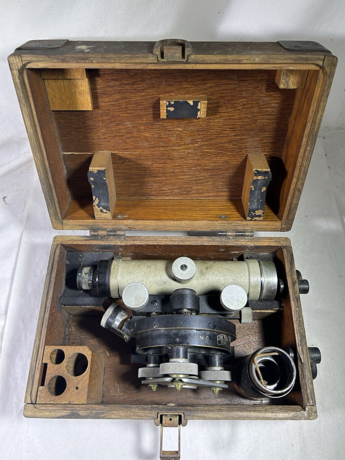 Vintage Carl Zeiss Jena 47902-1 Surveyor Tool Scope Land Wooden Case Collectible Vintage Carl Zeiss Jena 47902-1 Surveyor Tool Scope Land Wooden Case Collectible