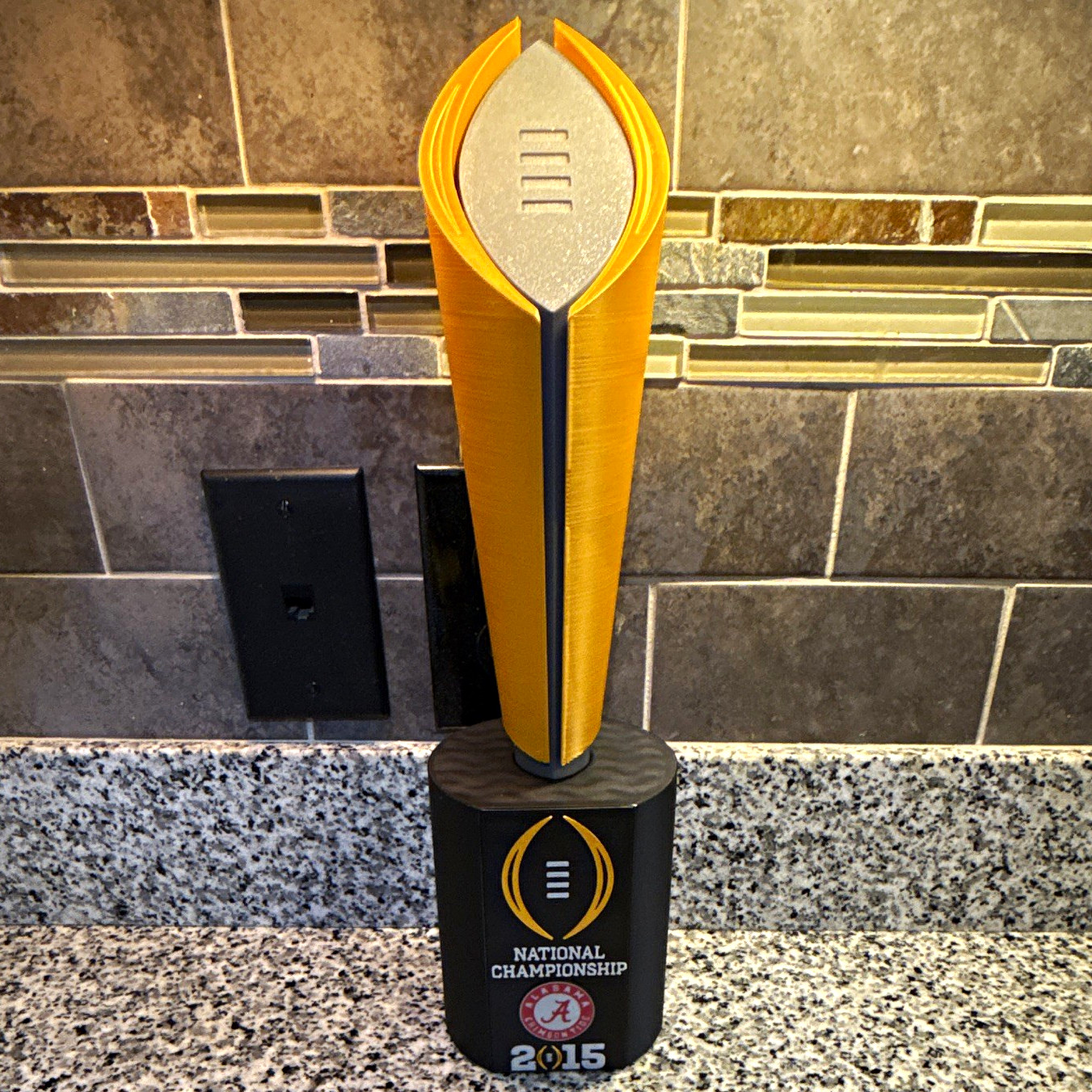 Alabama Crimson Tide 2015 CFP National Championship Trophy Replica Gold/Black