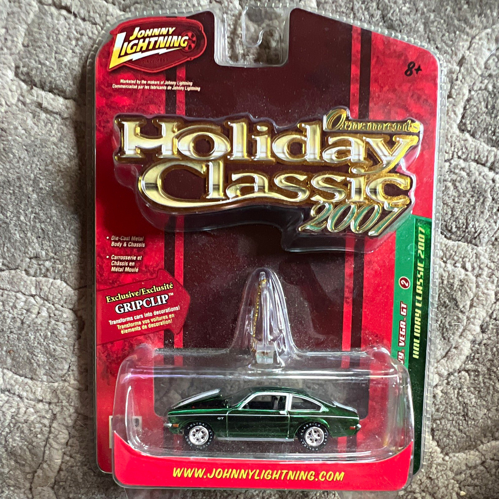 Johnny Lightning Holiday Classic 2007 1971 Chevy Vega GT 1:64 Diecast Green