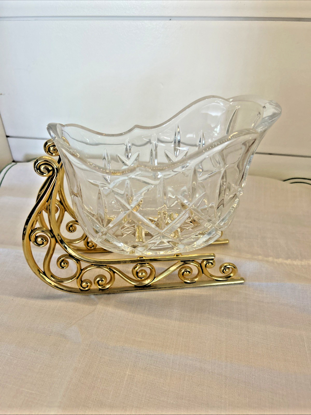 Vintage Gorham Holiday Traditions Crystal  Centerpiece Bowl Sleigh