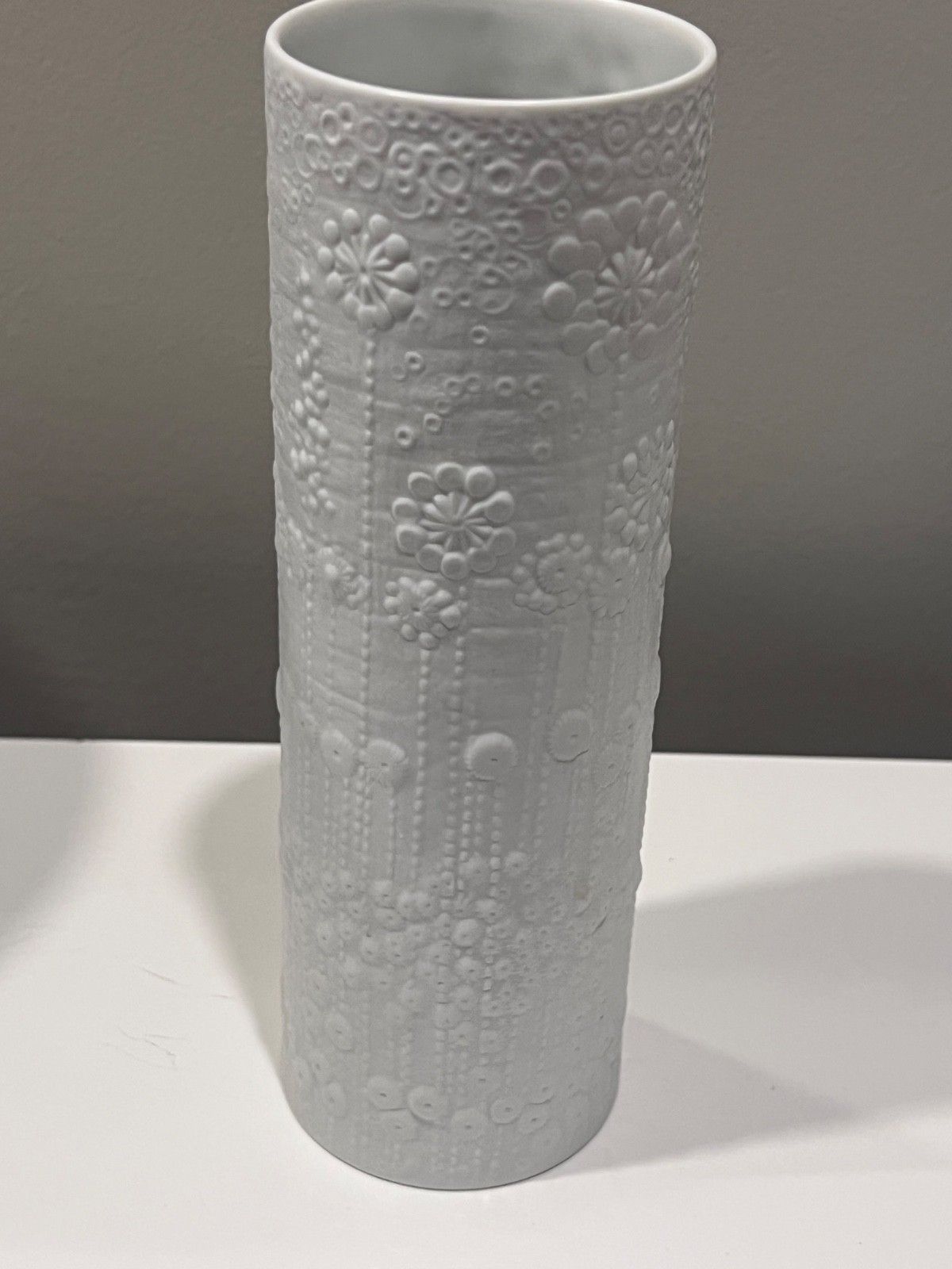 ROSENTHAL Martin Freyer Studio Line white bisque porcelain vase 1960 signed ROSENTHAL Martin Freyer Studio Line white bisque porcelain vase 1960 signed