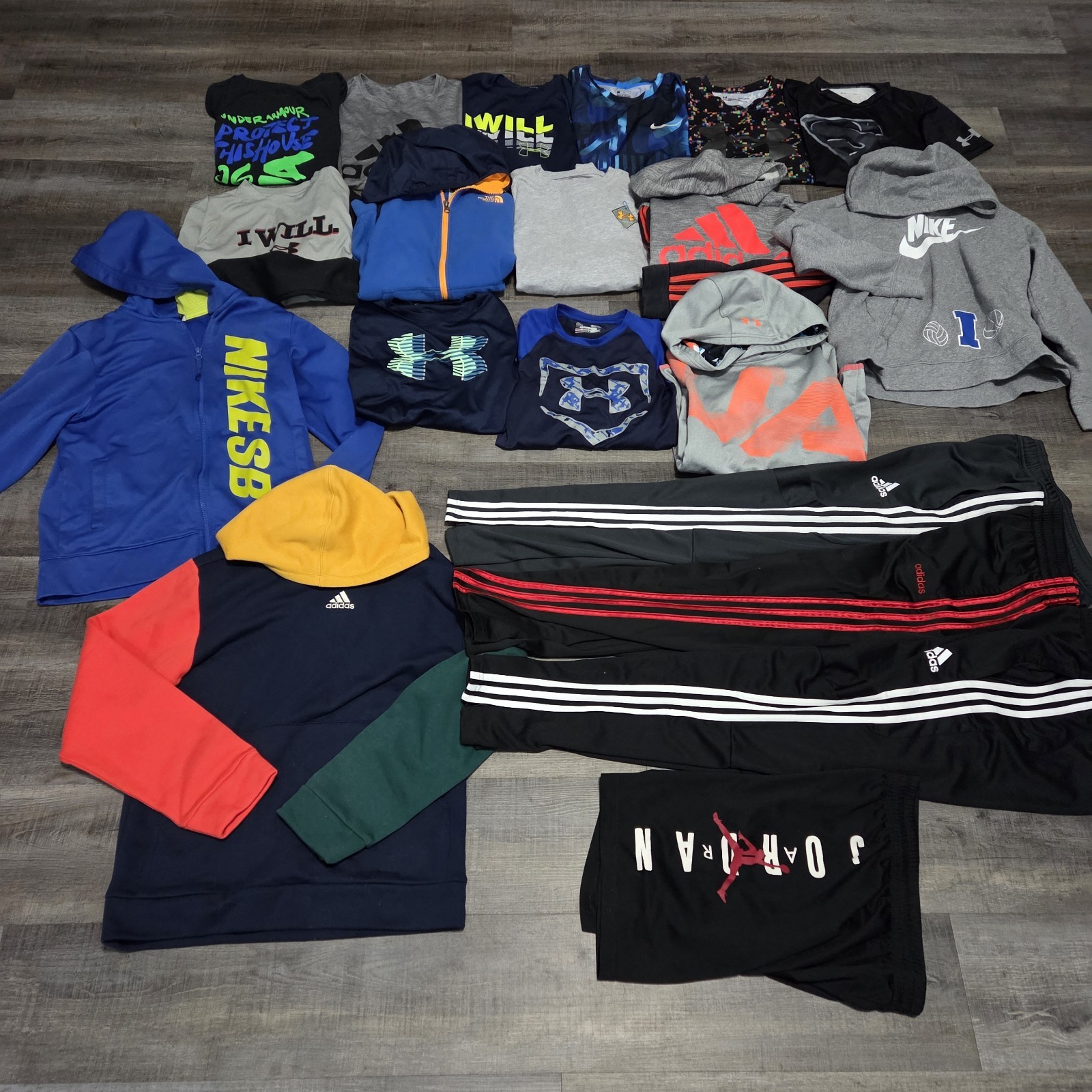 20 Pc Athletic Lot Boy Large 14 16 UNDER ARMOUR NIKE ADIDAS Hoodies Pants Jckts 20 Pc Athletic Lot Boy Large 14 16 UNDER ARMOUR NIKE ADIDAS Hoodies Pants Jckts