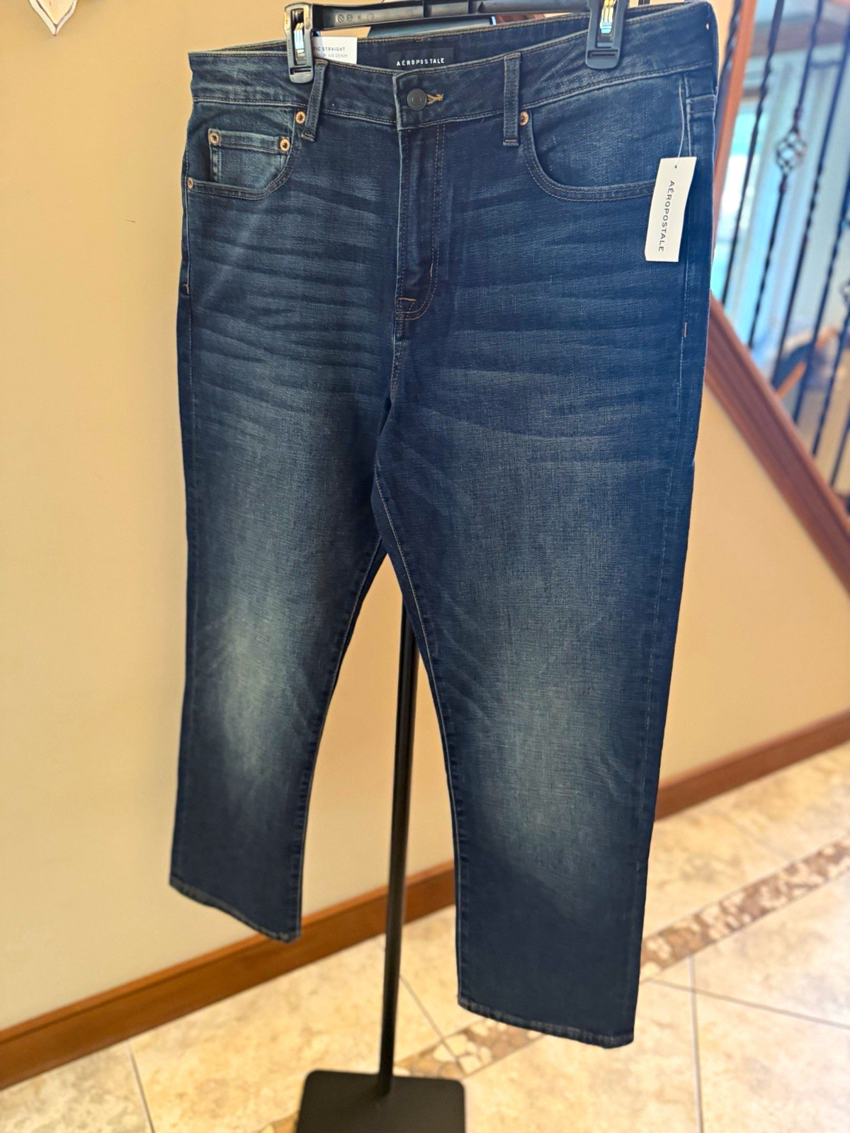 Aeropostale Men’s Blue Denim Straight Jeans Solid 5-Pocket Logo Zip/Button