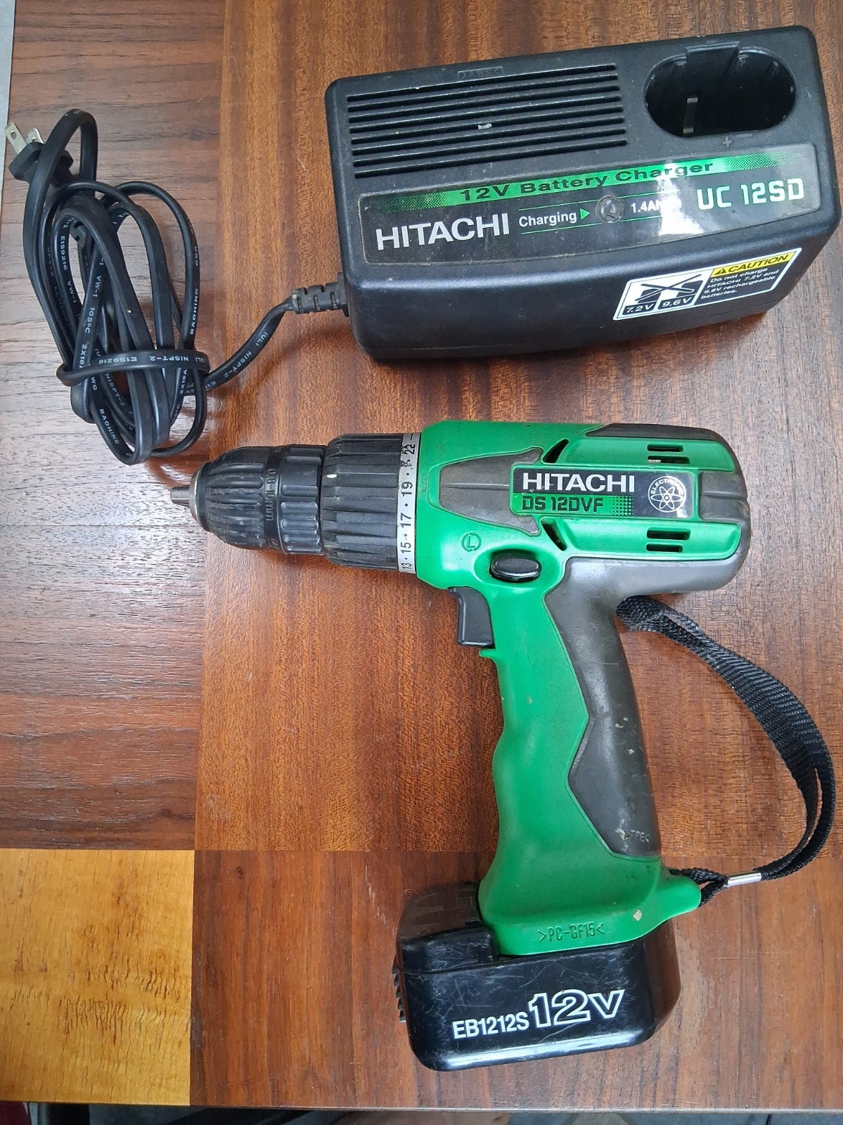 Hitachi DS12DVF 12V 3/8\