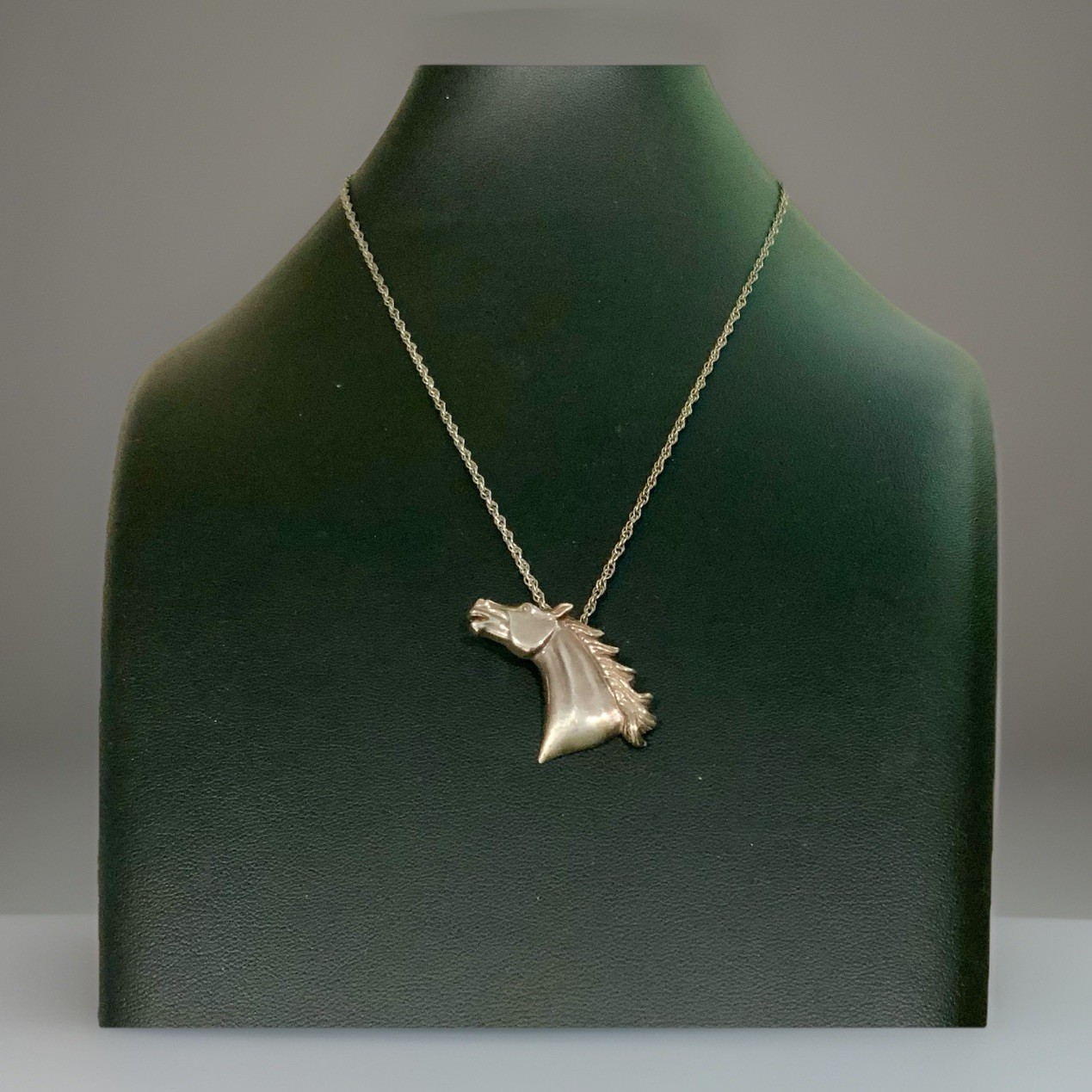 VTG Navajo Sterling Silver Stallion Horse Head Pendant Necklace 10.87g 18 Inches