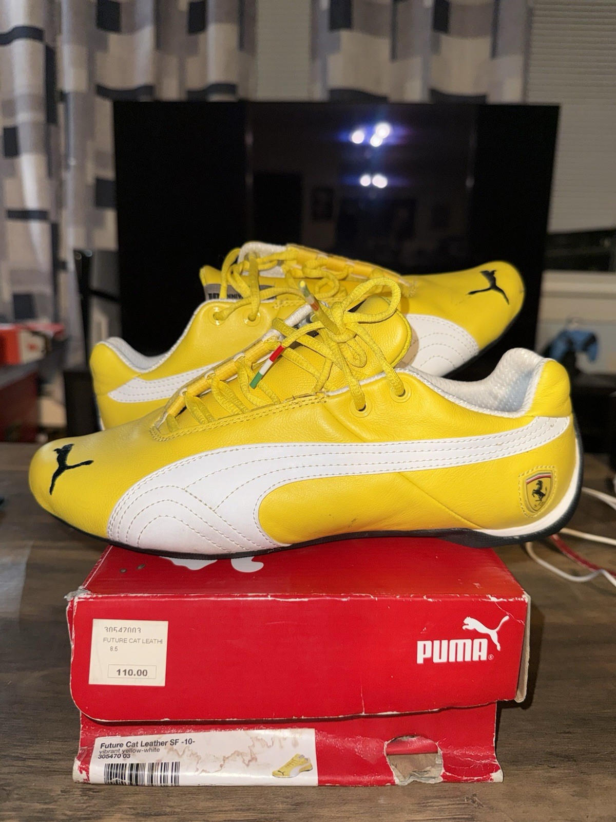 PUMA Future Cat Leather SF Low Top Lace Up Yellow/White Men’s Sneakers 305470 03