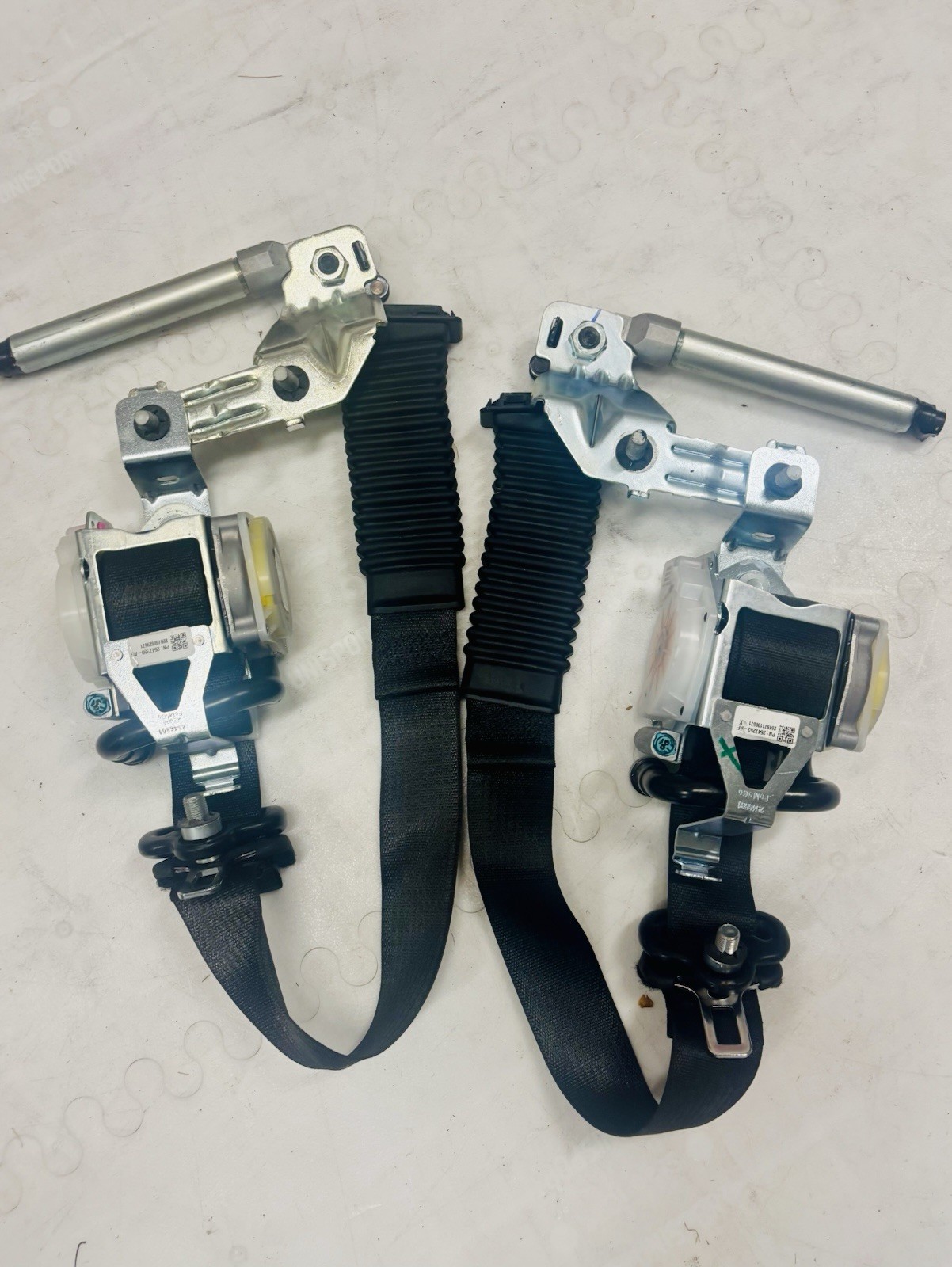 2021-2025 FORD F150 FRONT SEAT BELT RETRACTORS DRIVER & PASSENGER 2021-2025 FORD F150 FRONT SEAT BELT RETRACTORS DRIVER & PASSENGER