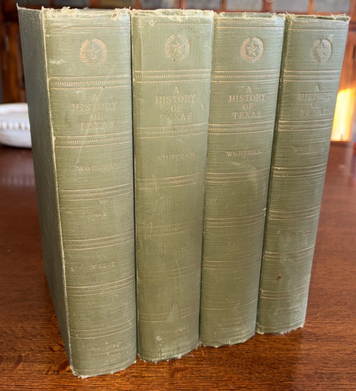 A History of Texas From Wilderness to Commonwealth (4 Of 5 volumes, 1924 1st ed) A History of Texas From Wilderness to Commonwealth (4 Of 5 volumes, 1924 1st ed)