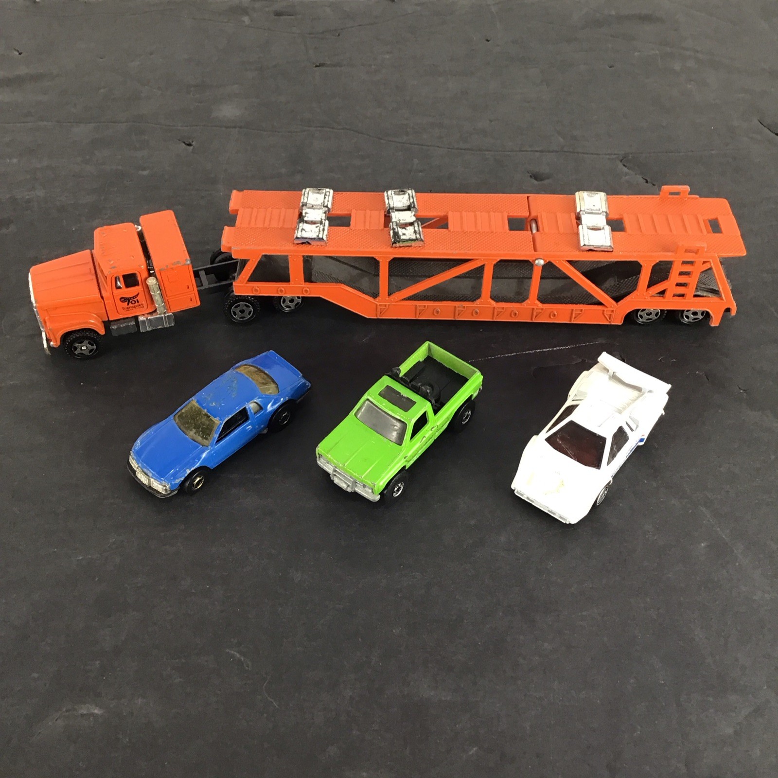 vtg ERTL Toi Transport Semi Truck Car Hauler Trailer hot wheels countach