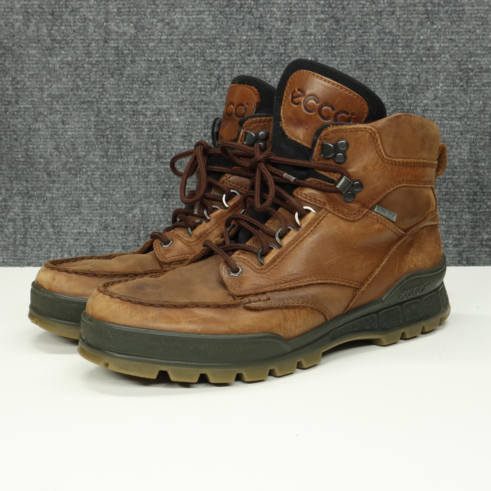 ECCO Track Boots Mens Size 11 Brown Leather Gore-Tex Waterproof Winter Snow