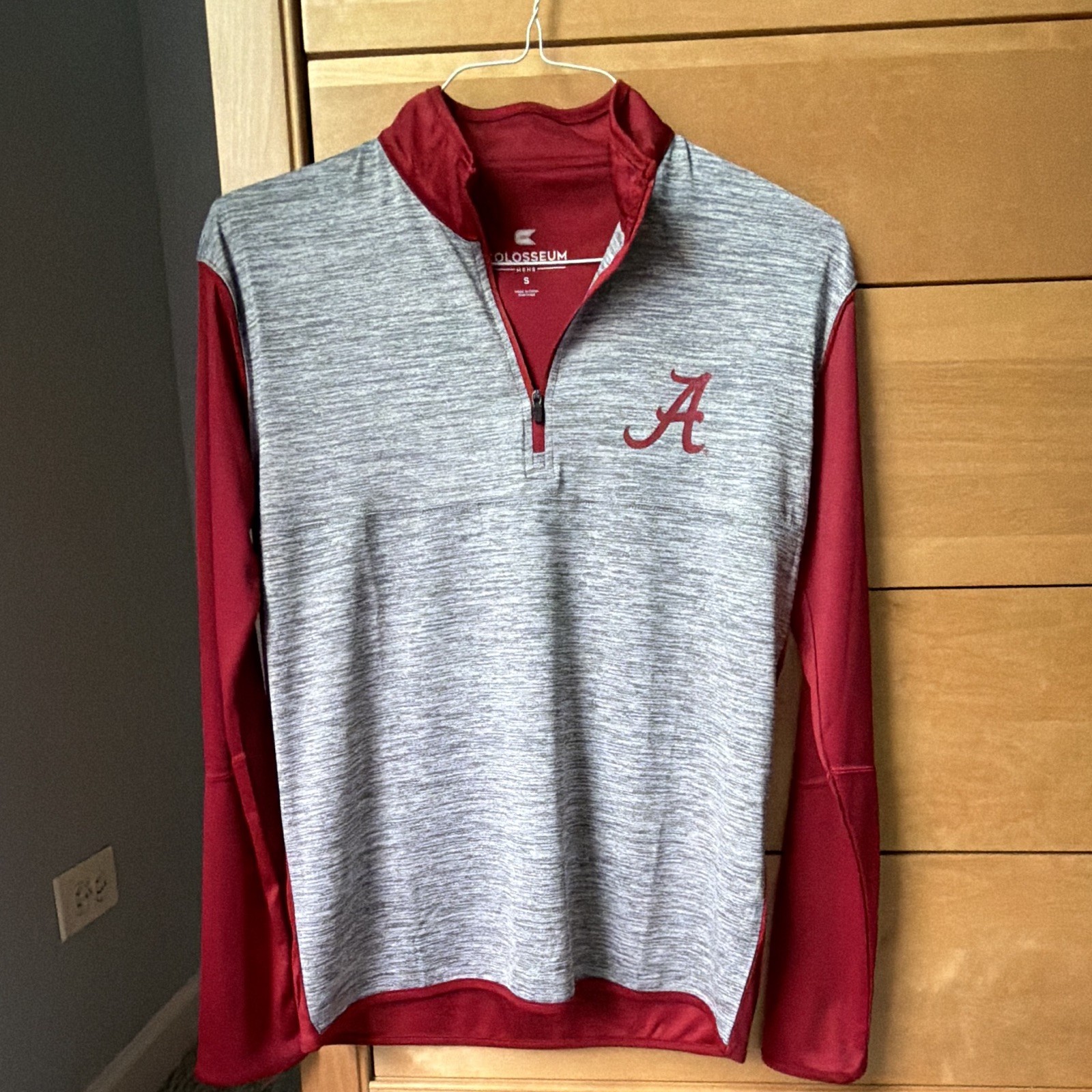 Colosseum Alabama Crimson Tide Men’s 1/4 Zip Jacket Gray/Red Size S Colosseum Alabama Crimson Tide Men’s 1/4 Zip Jacket Gray/Red Size S