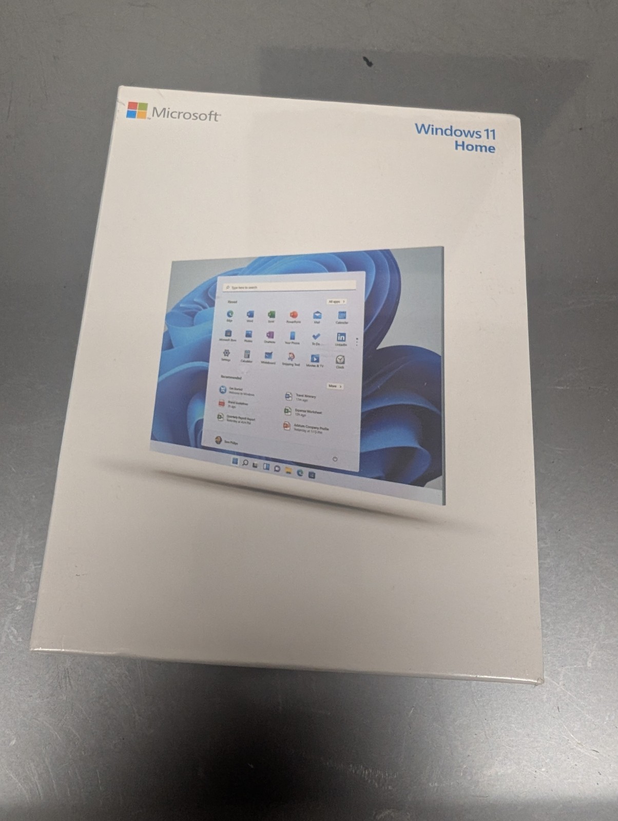 MS Windows 11 Home 64-Bit USB Flash Drive + Key Retail Box - New & Sealed MS Windows 11 Home 64-Bit USB Flash Drive + Key Retail Box - New & Sealed