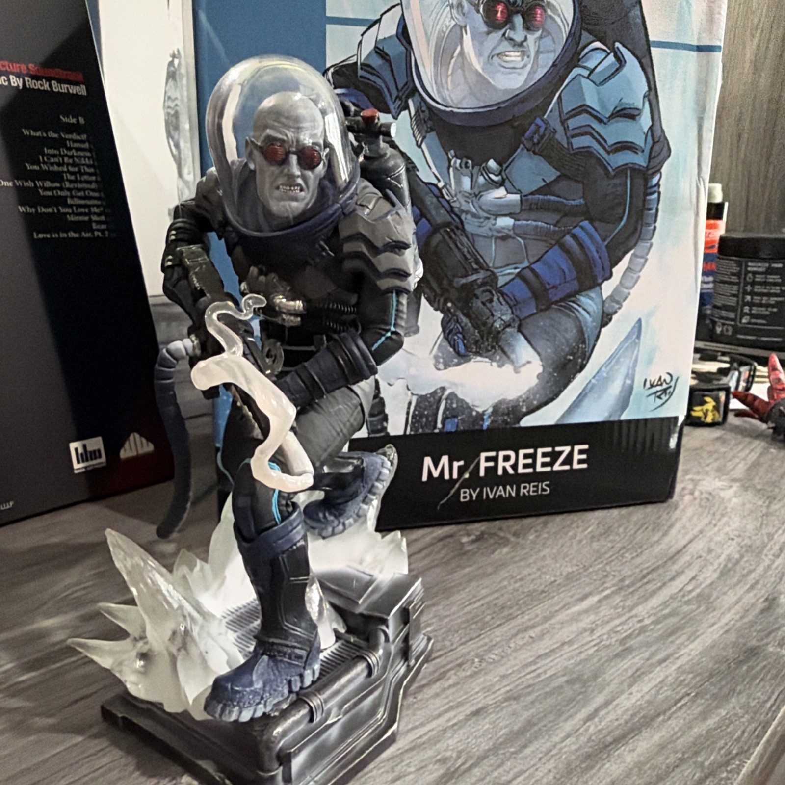 Iron Studios Mr. Freeze Art Scale 1/10 - DC Comics by Ivan Reis Series #5