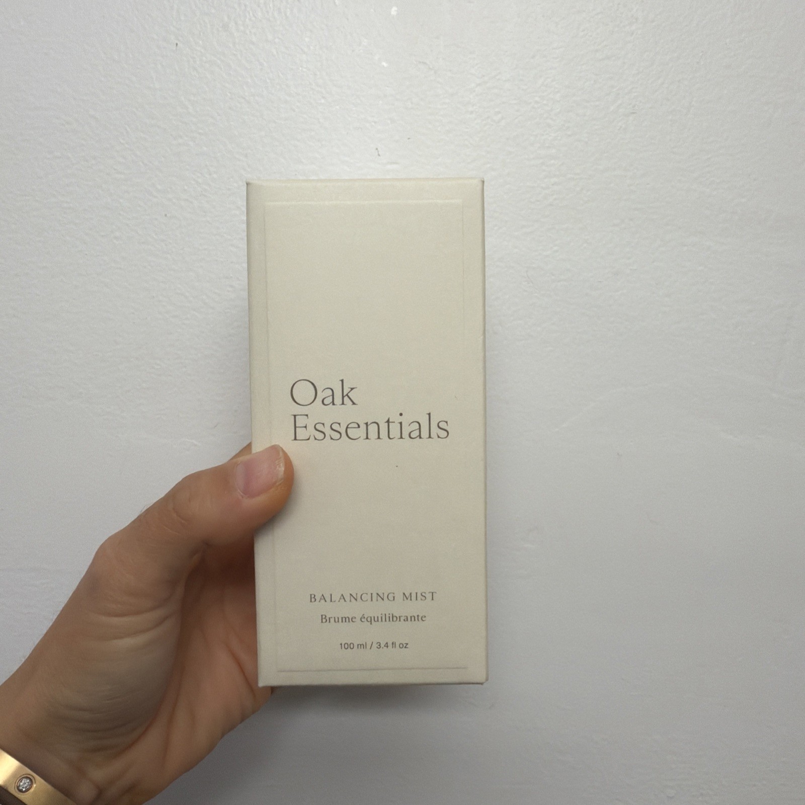Oak Essentials DEW BODY OIL 3.4 oz 100 ml Full Size NIB New in Box Oak Essentials DEW BODY OIL 3.4 oz 100 ml Full Size NIB New in Box