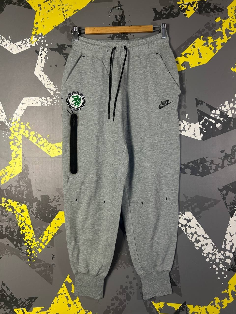 SK Sturm Graz Academy Training Football Pants Tech Fleece Nike Woman sz S ig93