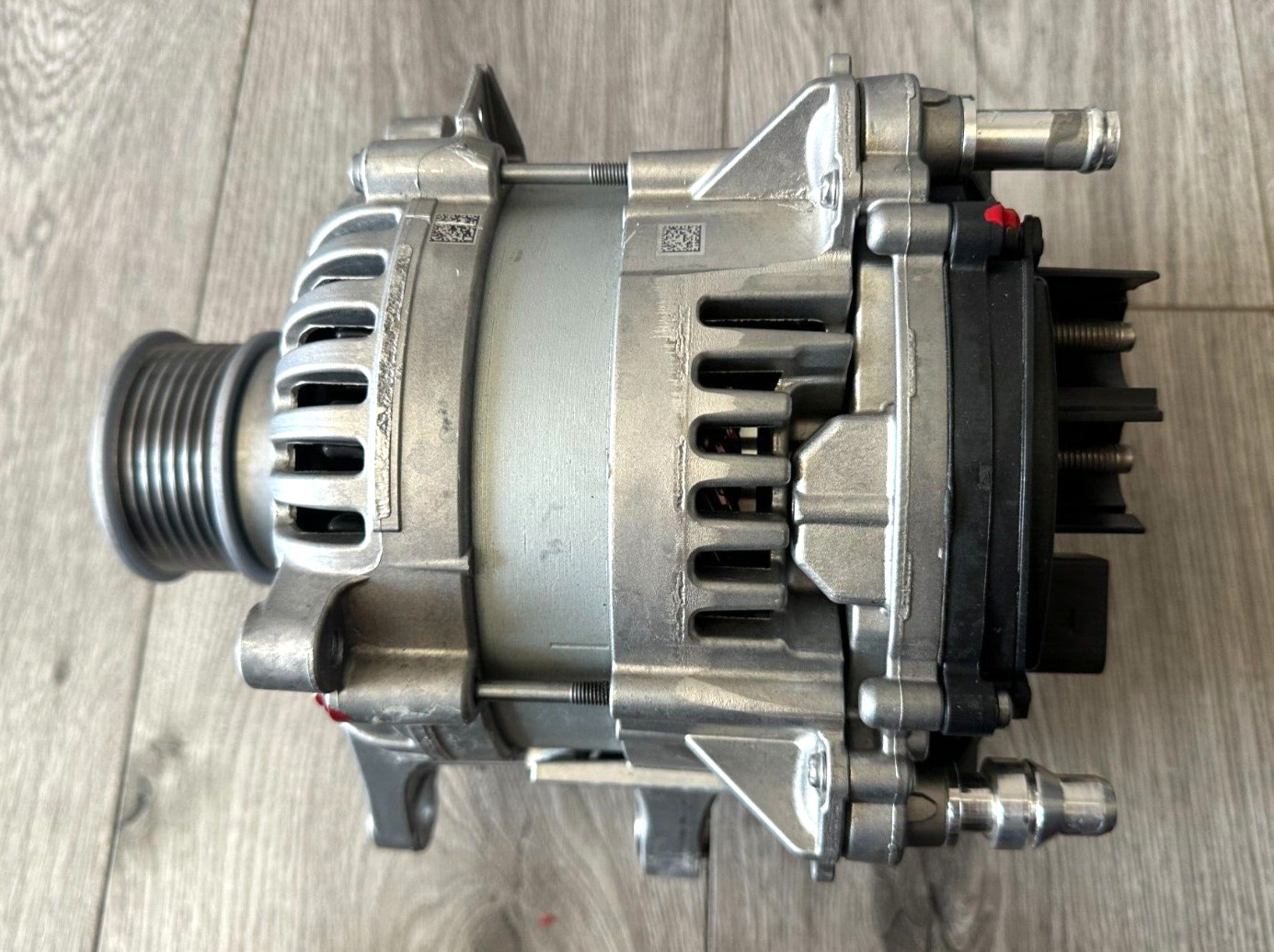 2022 2023 2024 MERCEDES AMG C43 ALTERNATOR GENERATOR, 0009008135, GENUINE OEM