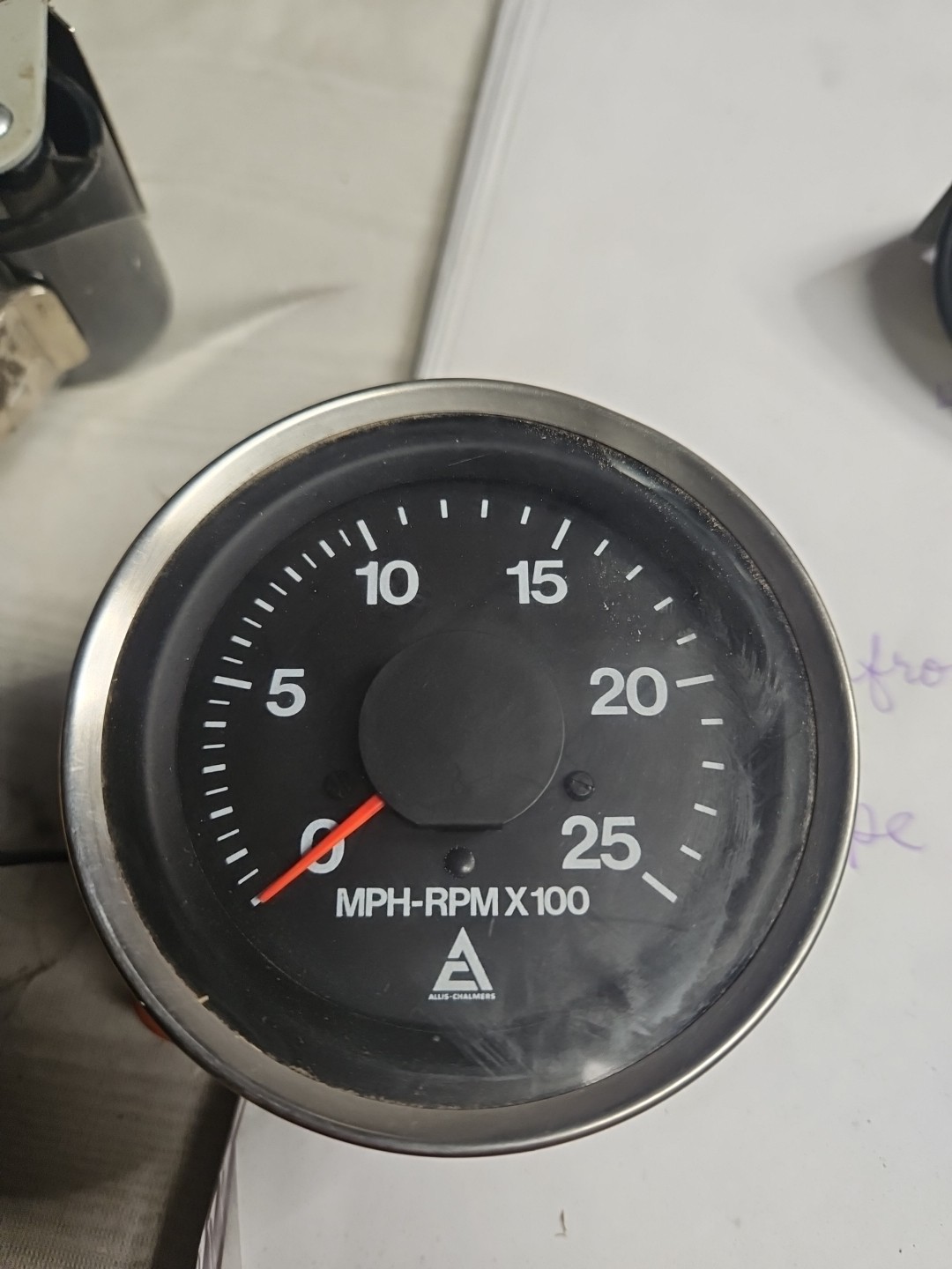 Vintage Allis Chalmers 2500 RPM-MPH meter Model# 7SK 2006 Vintage Allis Chalmers 2500 RPM-MPH meter Model# 7SK 2006