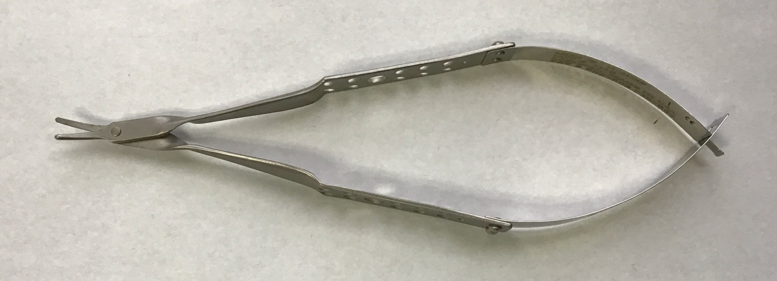 MAKE ME AN OFFER Laschal Apiary Model #N-4CXF Suture Scissors. New