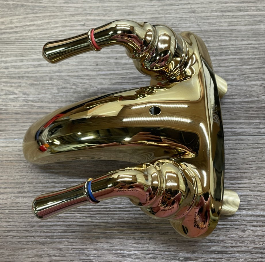 Kingston Brass KB622LP Magellan 1.2 GPM Centerset Bathroom Faucet - *READ*