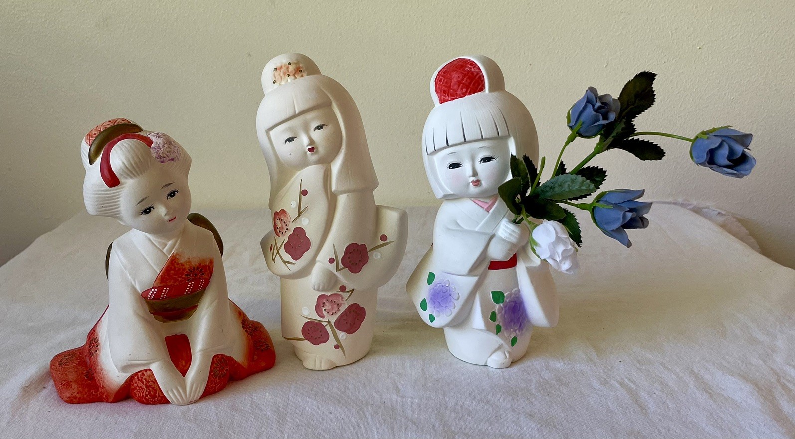 Set of 3 Vintage Japanese Geisha Hakata Doll Figurines Hand Painted 6.25–7.5”