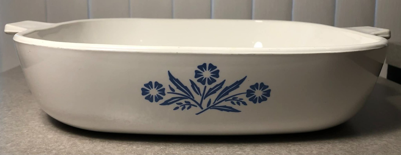 Corning Ware Blue Cornflower 10\