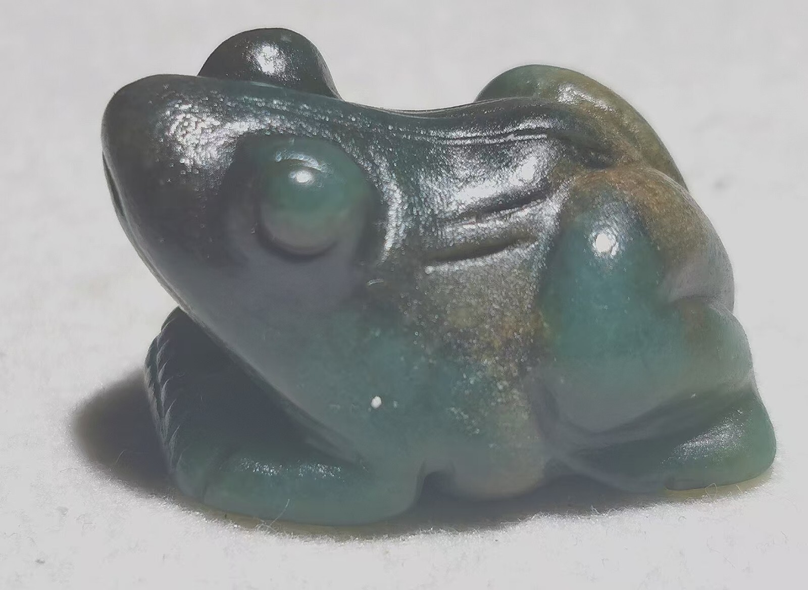 Exquisite Dushan jade pendant