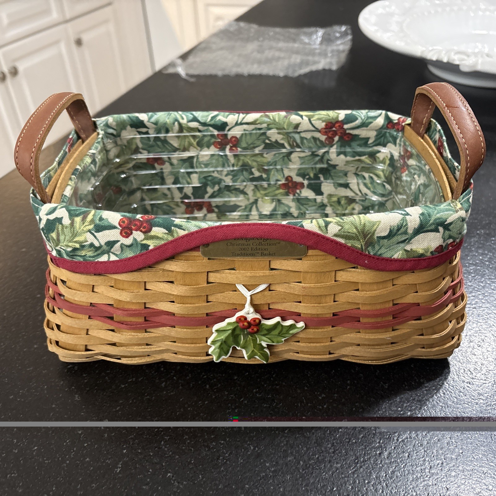Longaberger 2002 Christmas Traditions Basket Set Liner, Divided Protector, charm Longaberger 2002 Christmas Traditions Basket Set Liner, Divided Protector, charm