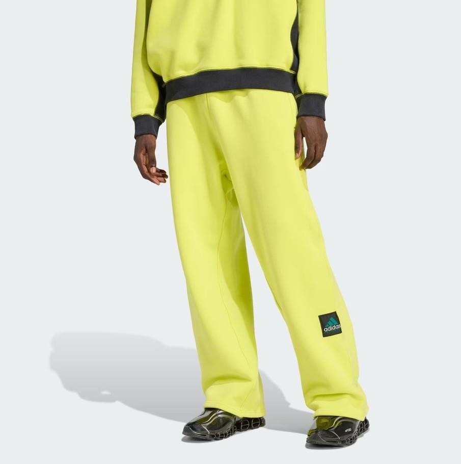 NEW $120 ADIDAS EQT EQUIPMENT OPEN-HEM SWEATPANTS ACID YELLOW KE9205 MEDIUM NEW $120 ADIDAS EQT EQUIPMENT OPEN-HEM SWEATPANTS ACID YELLOW KE9205 MEDIUM