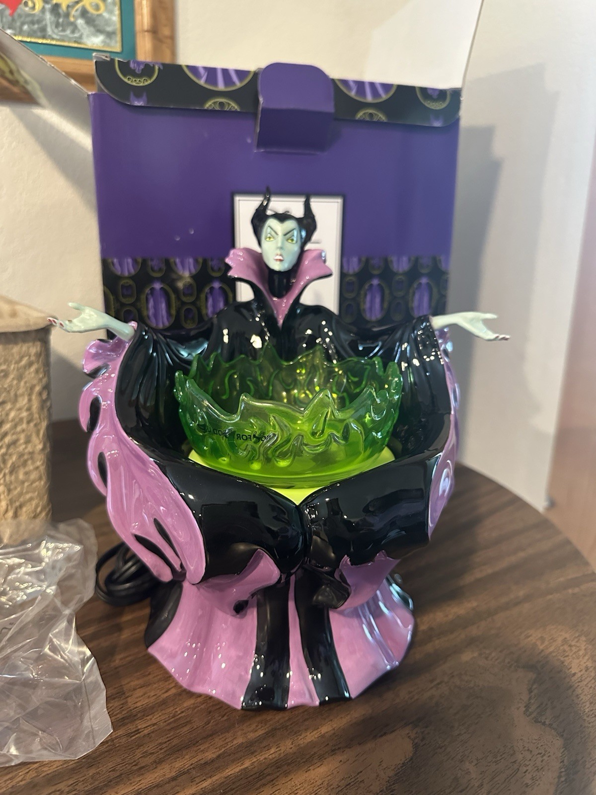 Scentsy Maleficent Made for Mayhem Warmer New in Box Disney Villains