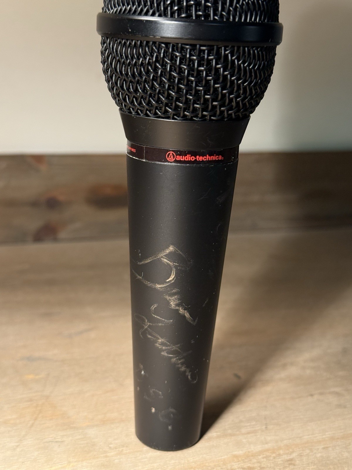 SIGNED Brian Littrell Microphone with Original Box, Backstreet Boys SIGNED Brian Littrell Microphone with Original Box, Backstreet Boys