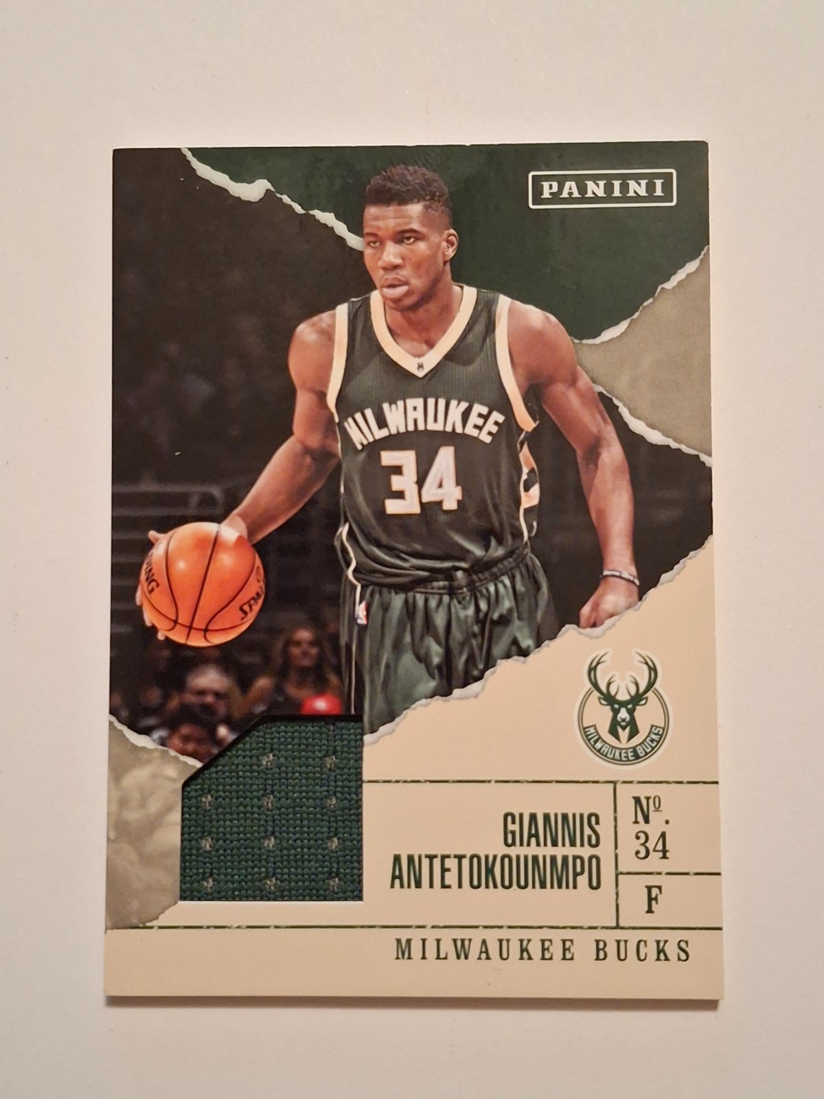 2017 Panini Father's Day Basketball Relics Giannis Antetokounmpo #BK1 Game Worn