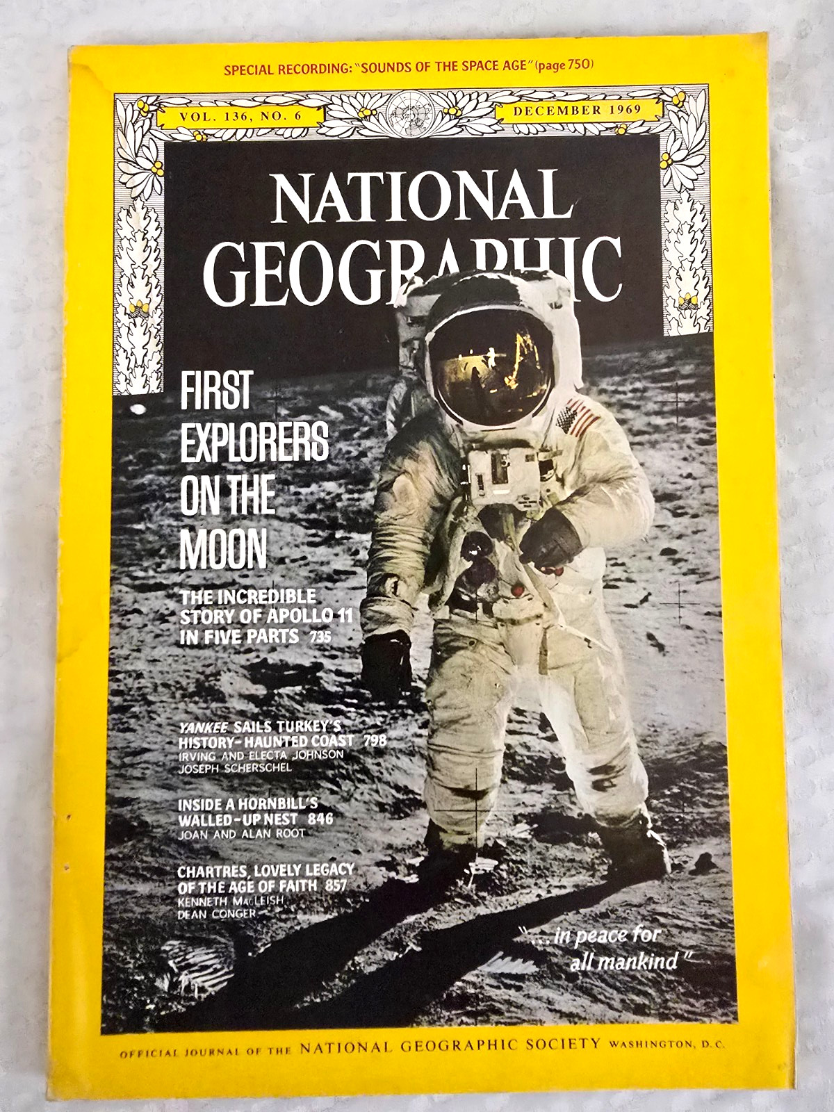 National Geographic December 1969 Neil Armstrong First Step on Moon Apollo 11