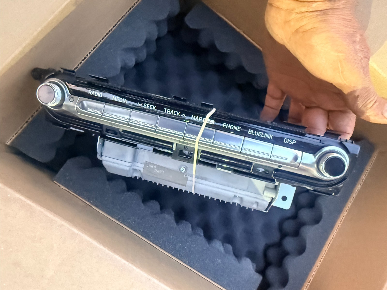 2019 Genesis G90 Audio Equipment Radio Controller Dash Receiver OEM 2019 Genesis G90 Audio Equipment Radio Controller Dash Receiver OEM